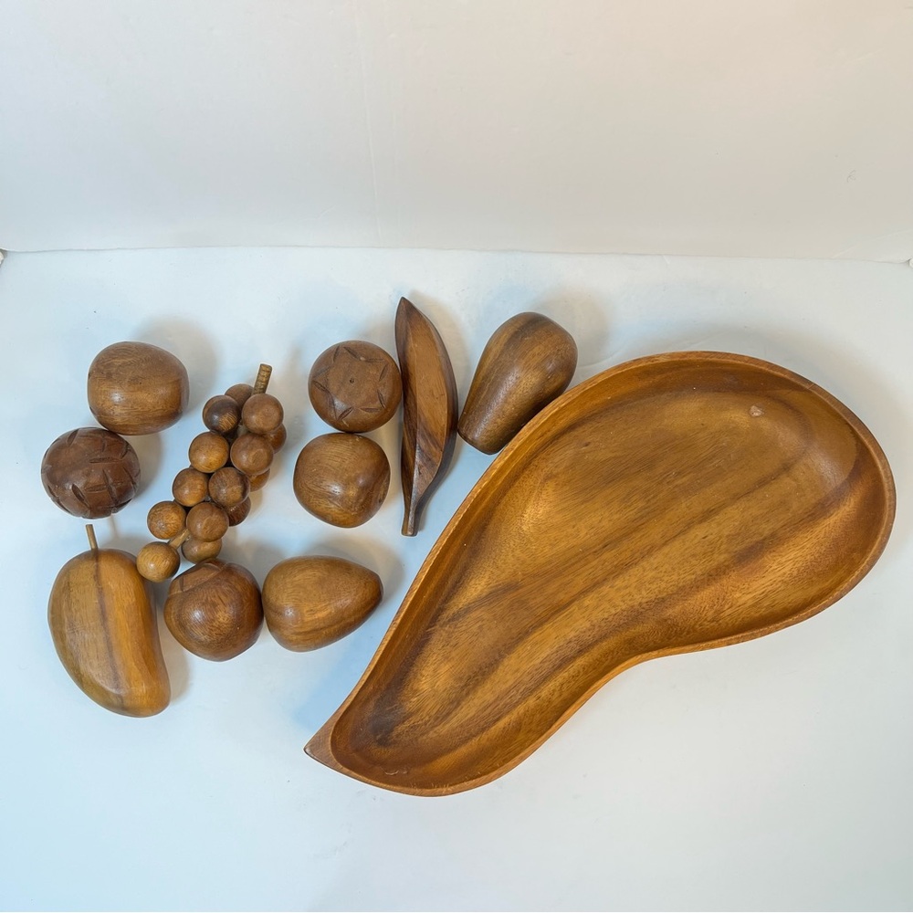Vintage Mid Century MCM 11 pc Hand Carved Wooden Monkey Pod Leaf Bowl with Fruit - Picture 5 of 13